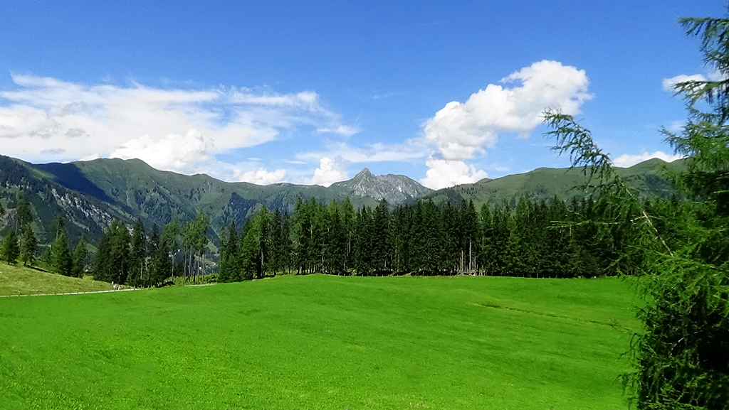 Hirschgruben Alm Landschaftsausblick96